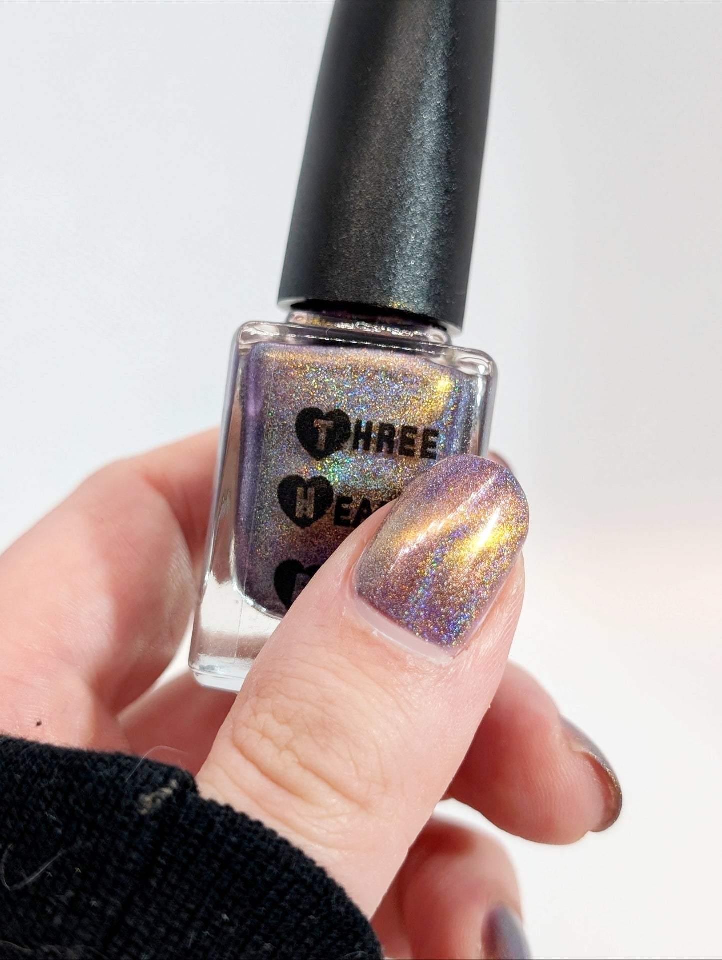 ⭐ Three Hearts Polish – No Trick, All Treat (Holo/Magnetic)