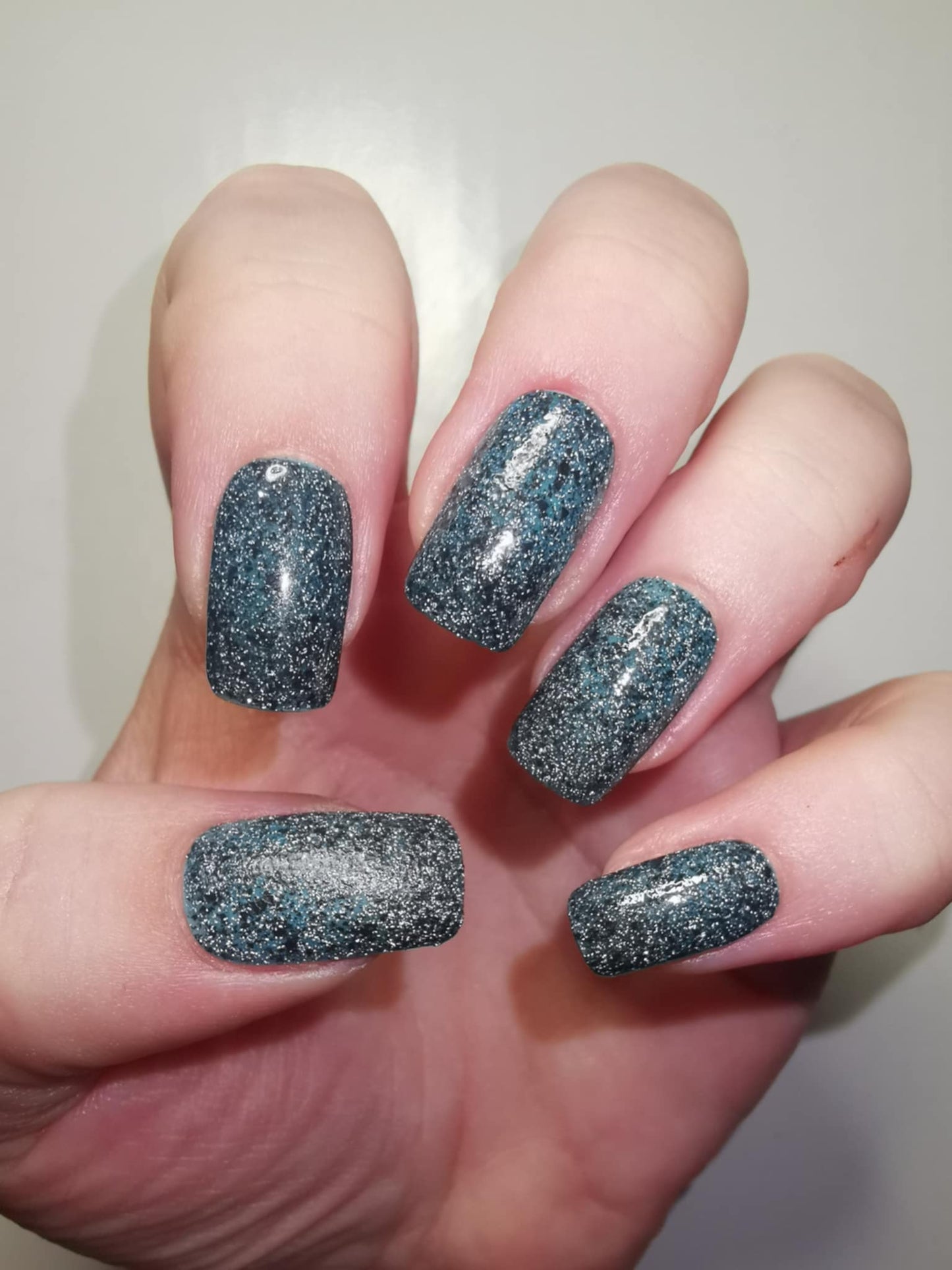 Fallen (Overpour Shade) - Paint It By Dippit