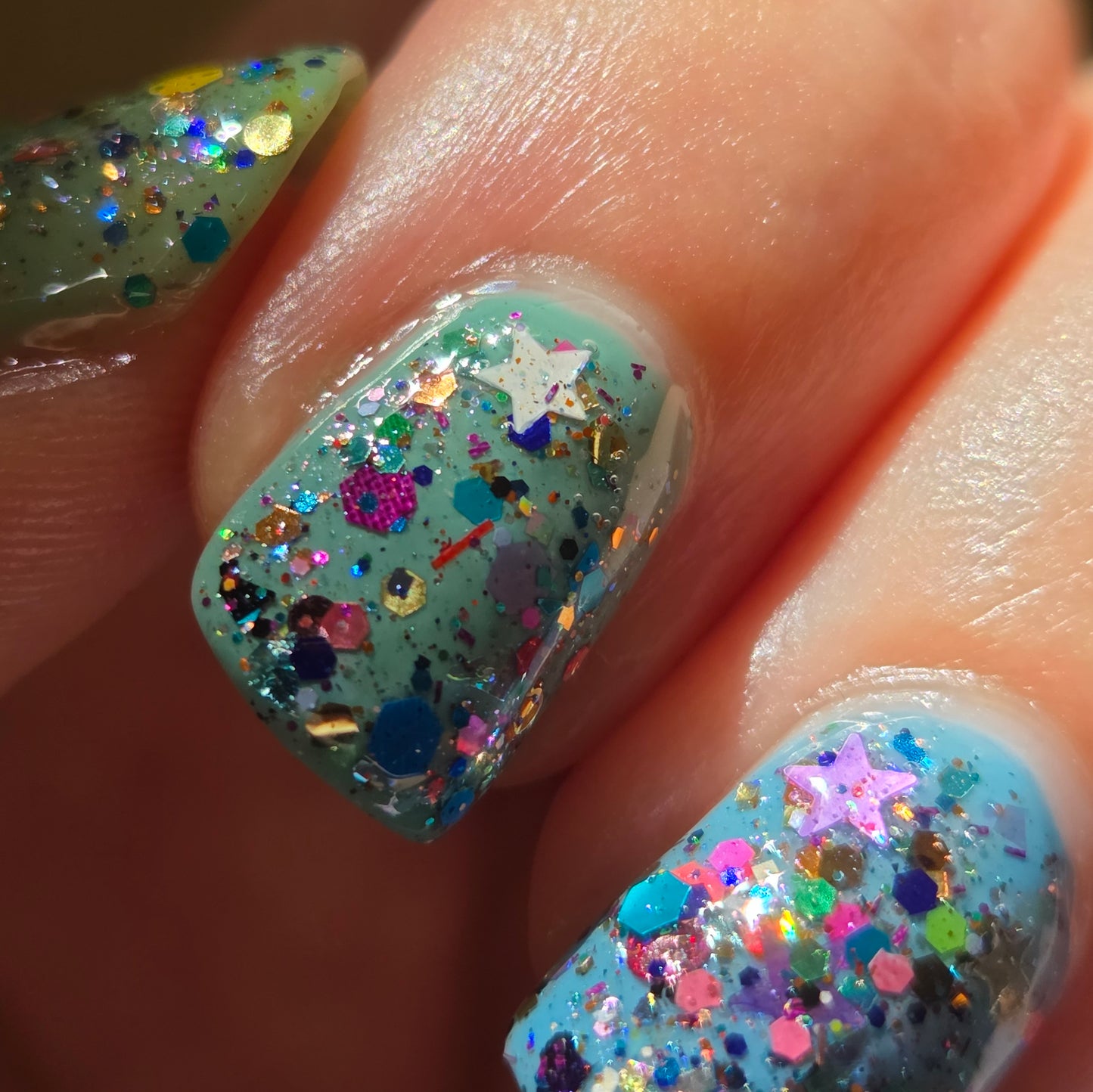 Shades of Phoenix – Carnival Confetti (Glitter Topper) - Overpour Shade