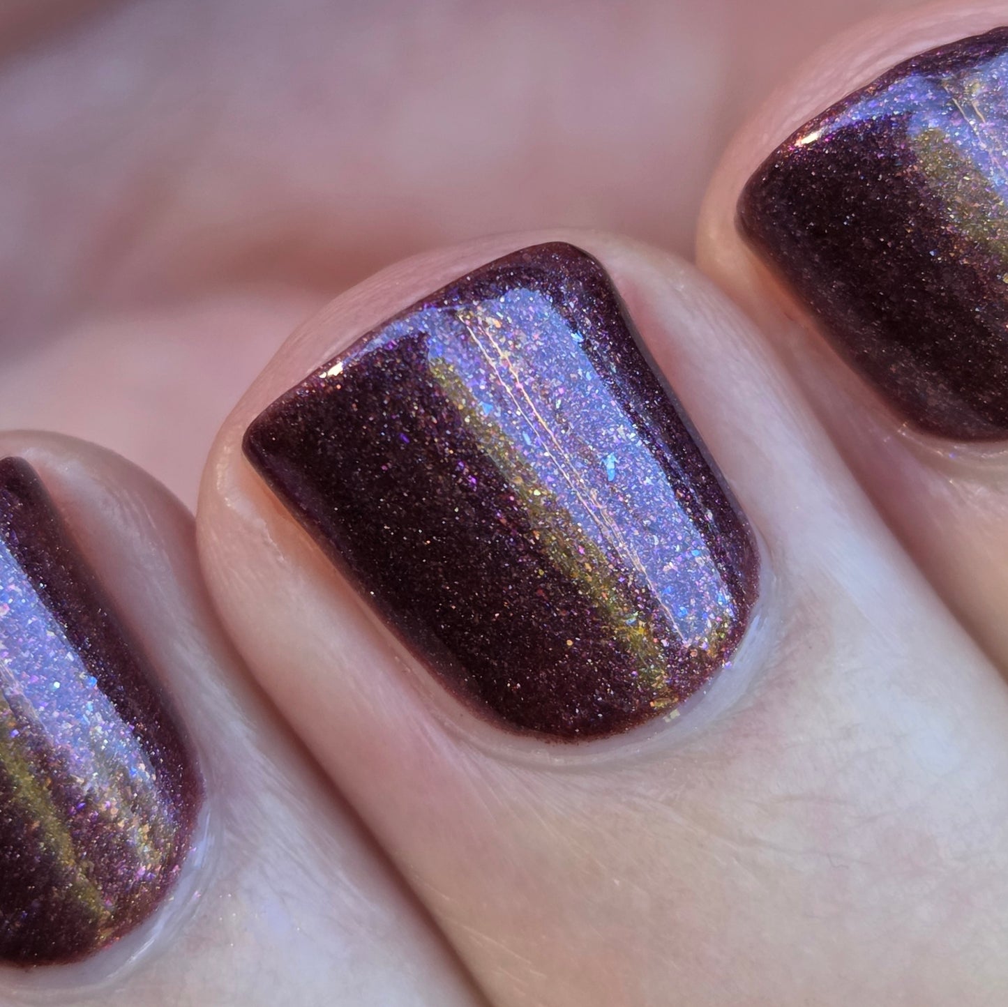 ⭐ Shades of Phoenix – Blood Moon (Crème/Glitter)
