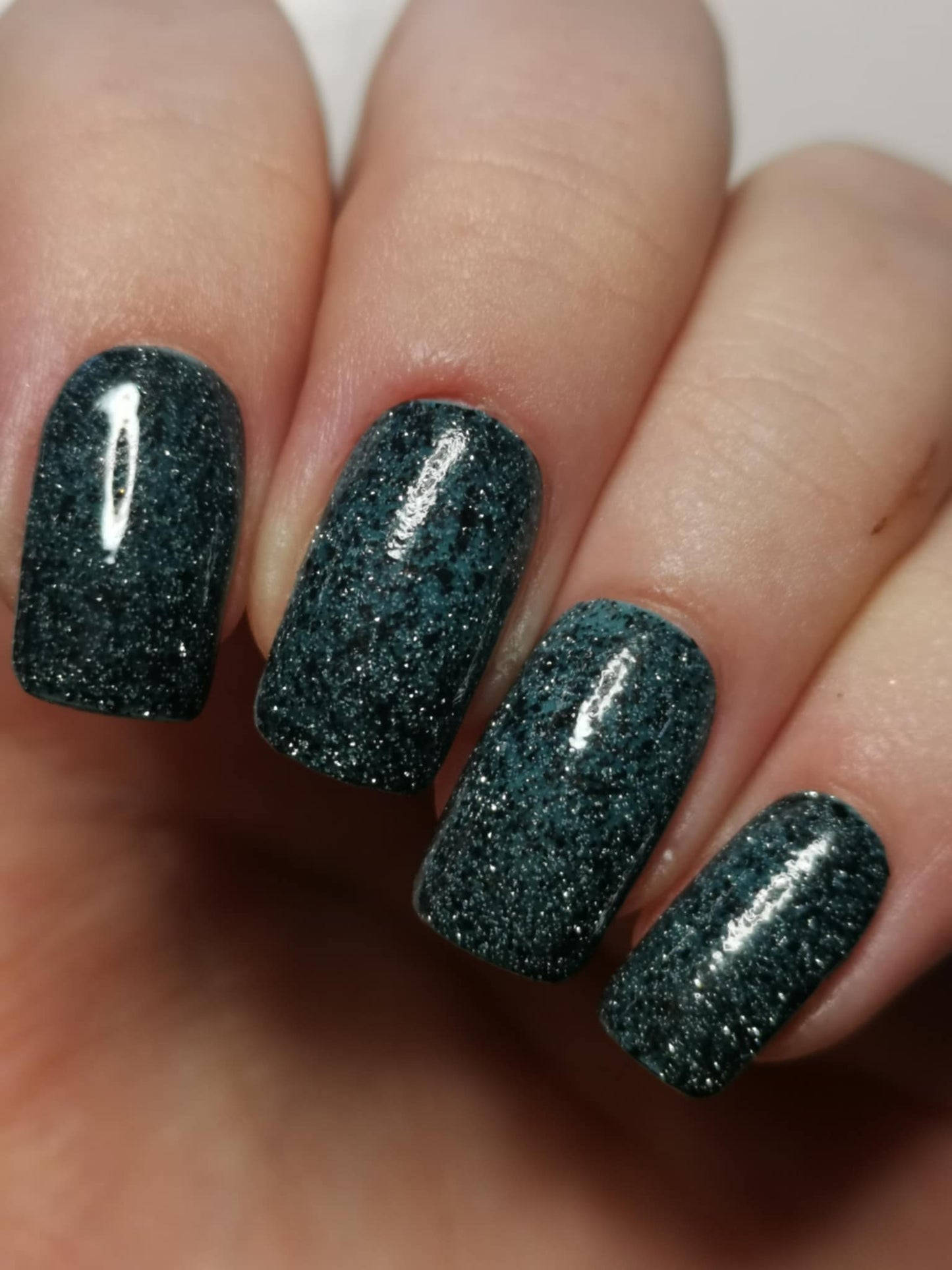 Fallen (Overpour Shade) - Paint It By Dippit