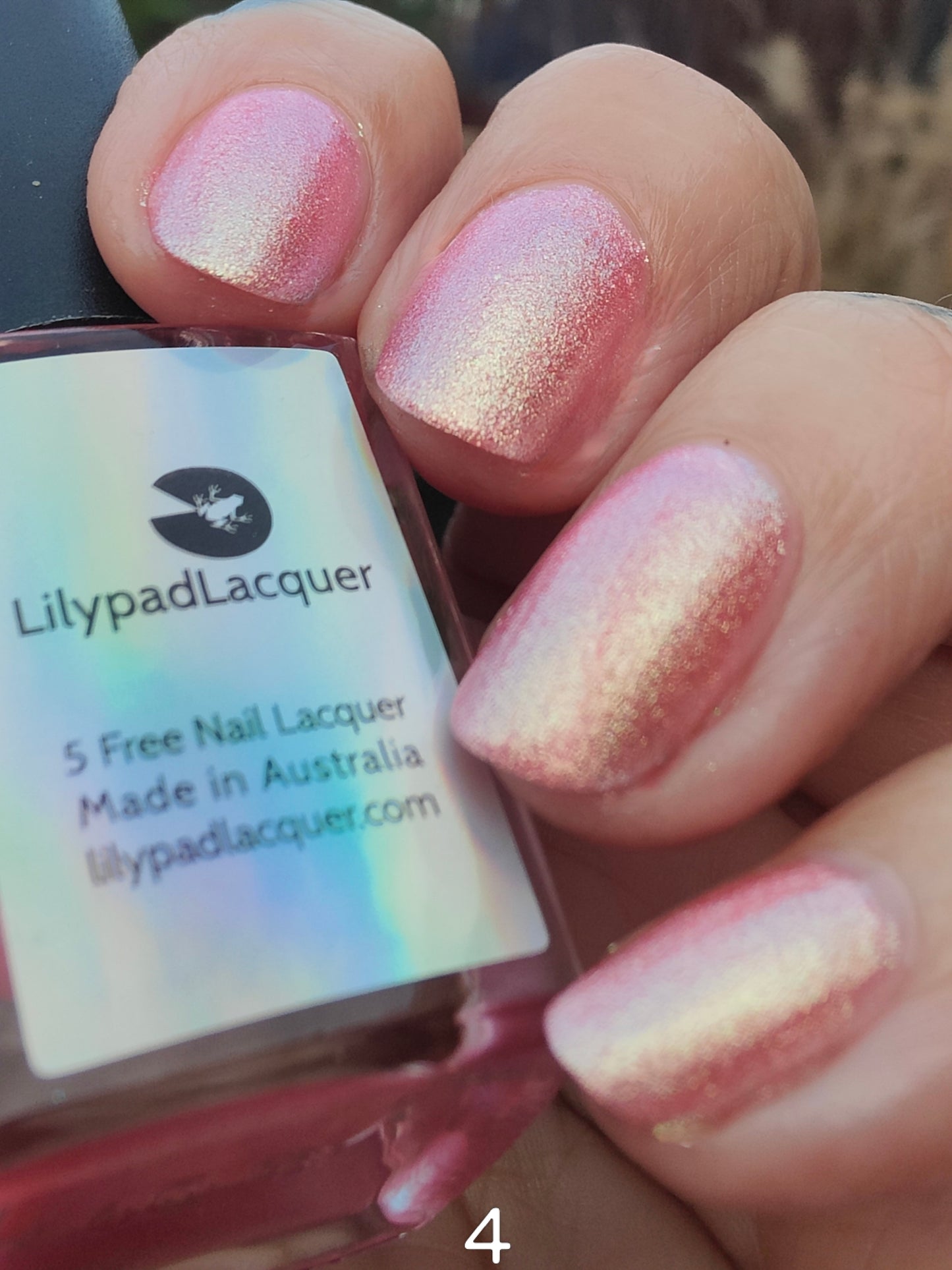 ⭐ Lilypad Lacquer – Graveyard Shift (Shimmer)
