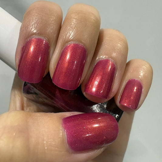 ⭐Gallivanting Nails- Down In A Hole (Shimmer)