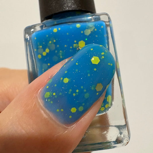 ⭐Gallivanting Nails- Nine Nine (Glitter/Jelly)