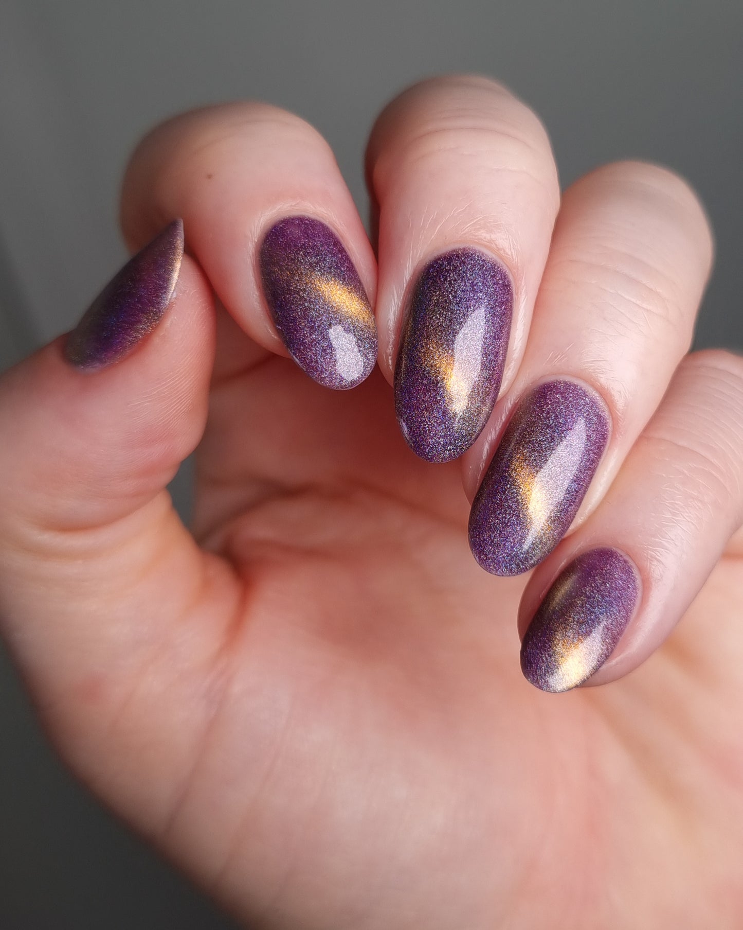⭐ Three Hearts Polish – No Trick, All Treat (Holo/Magnetic)