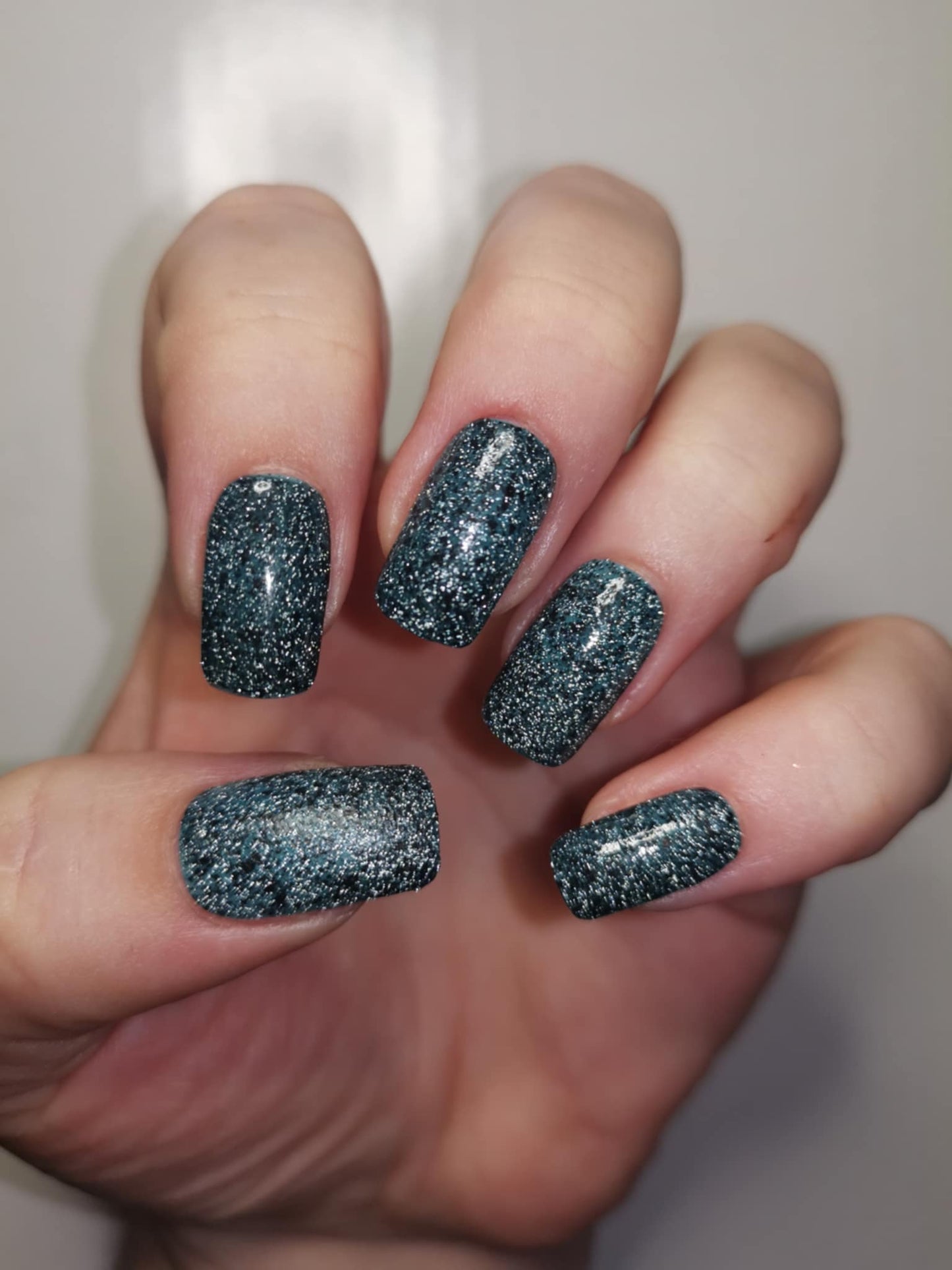 Fallen (Overpour Shade) - Paint It By Dippit