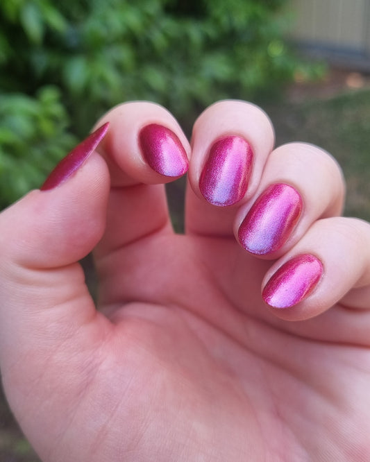 ⭐Gallivanting Nails- Aurora Australis (Shimmer) (Overpour Shade)