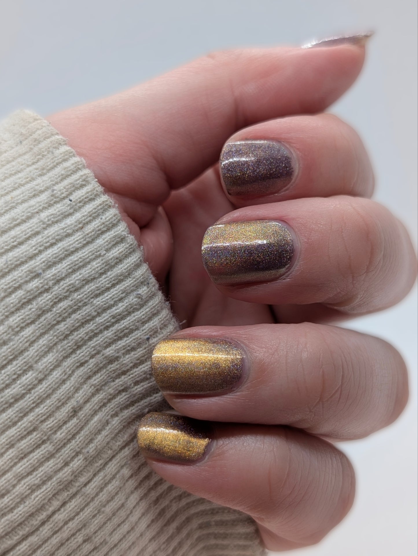 ⭐ Three Hearts Polish – No Trick, All Treat (Holo/Magnetic)