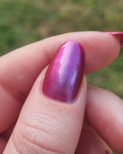 ⭐Gallivanting Nails- Aurora Australis (Shimmer) (Overpour Shade)