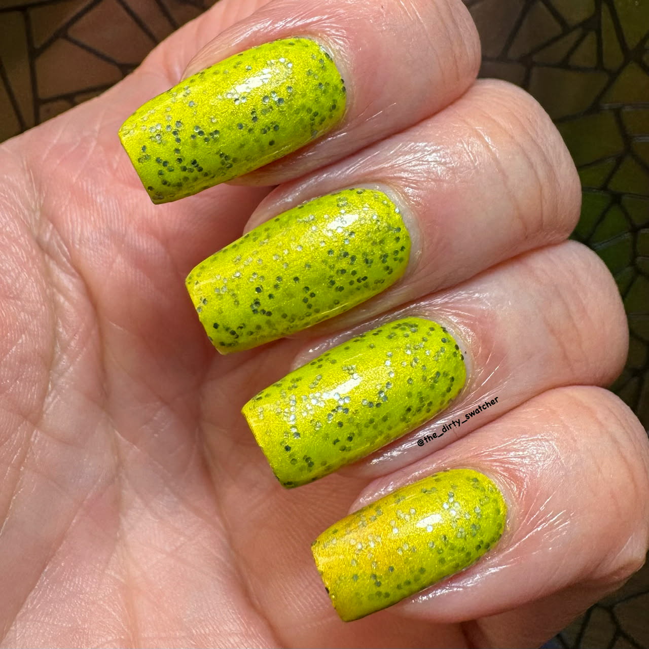 ⭐Paint It By Dipp It - This is the Skin of a Pumpkin (Thermal / Glitter)