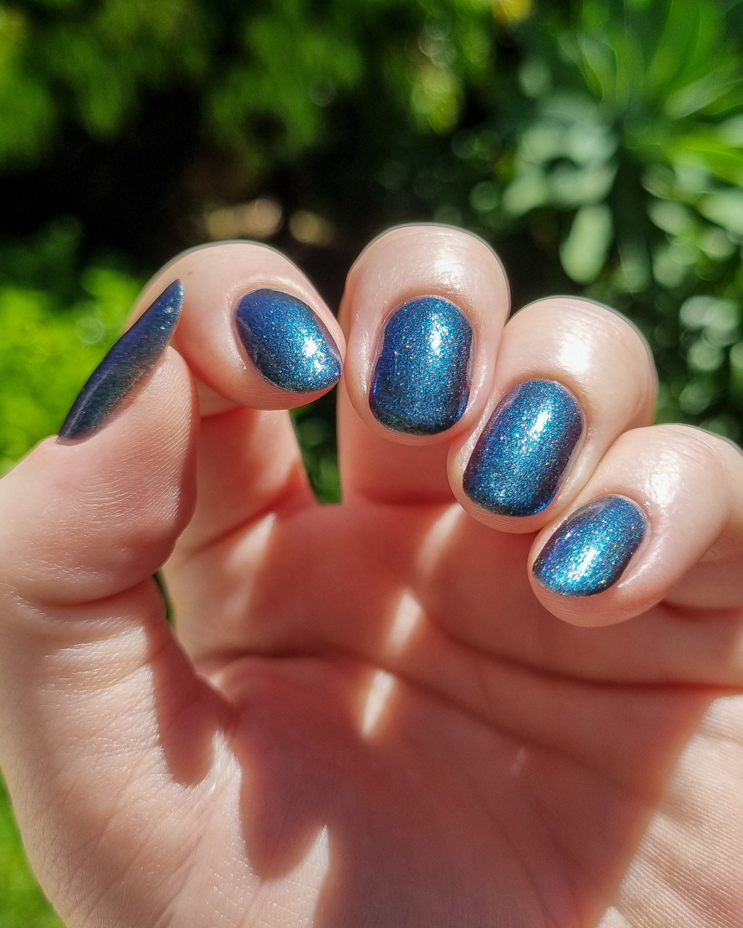 Laugh In The Moonlight (Gallivanting Nails)