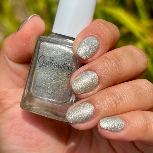 Jingle My Bells, Baby! (Gallivanting Nails)