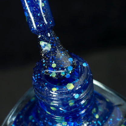 ⭐ Hit The Bottle – What Lurks Beneath (Glitter/Flakies)