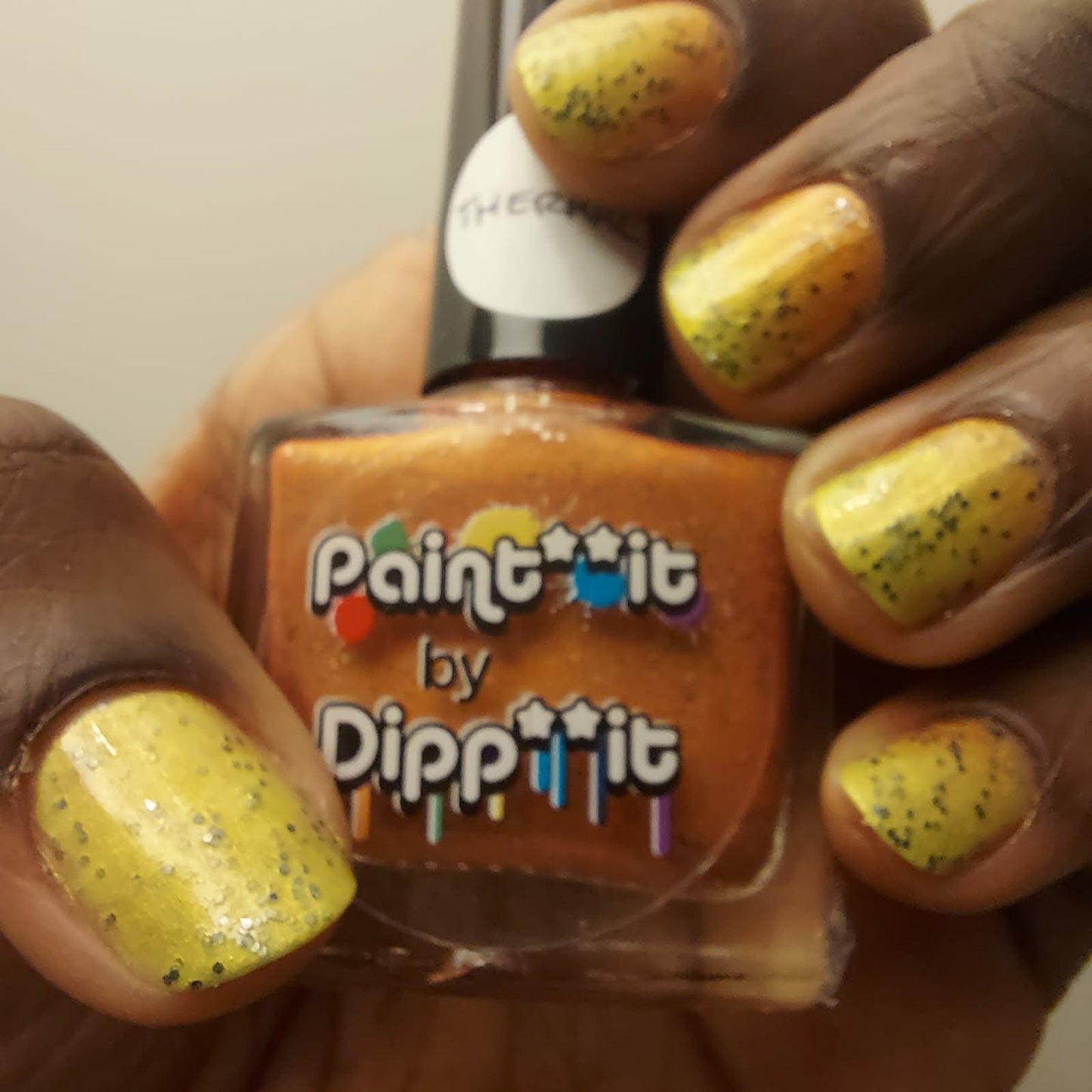 ⭐Paint It By Dipp It - This is the Skin of a Pumpkin (Thermal / Glitter)