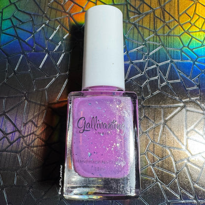 ⭐ Gallivanting Nails - Lavender and Lace (Crelly / Flakie)