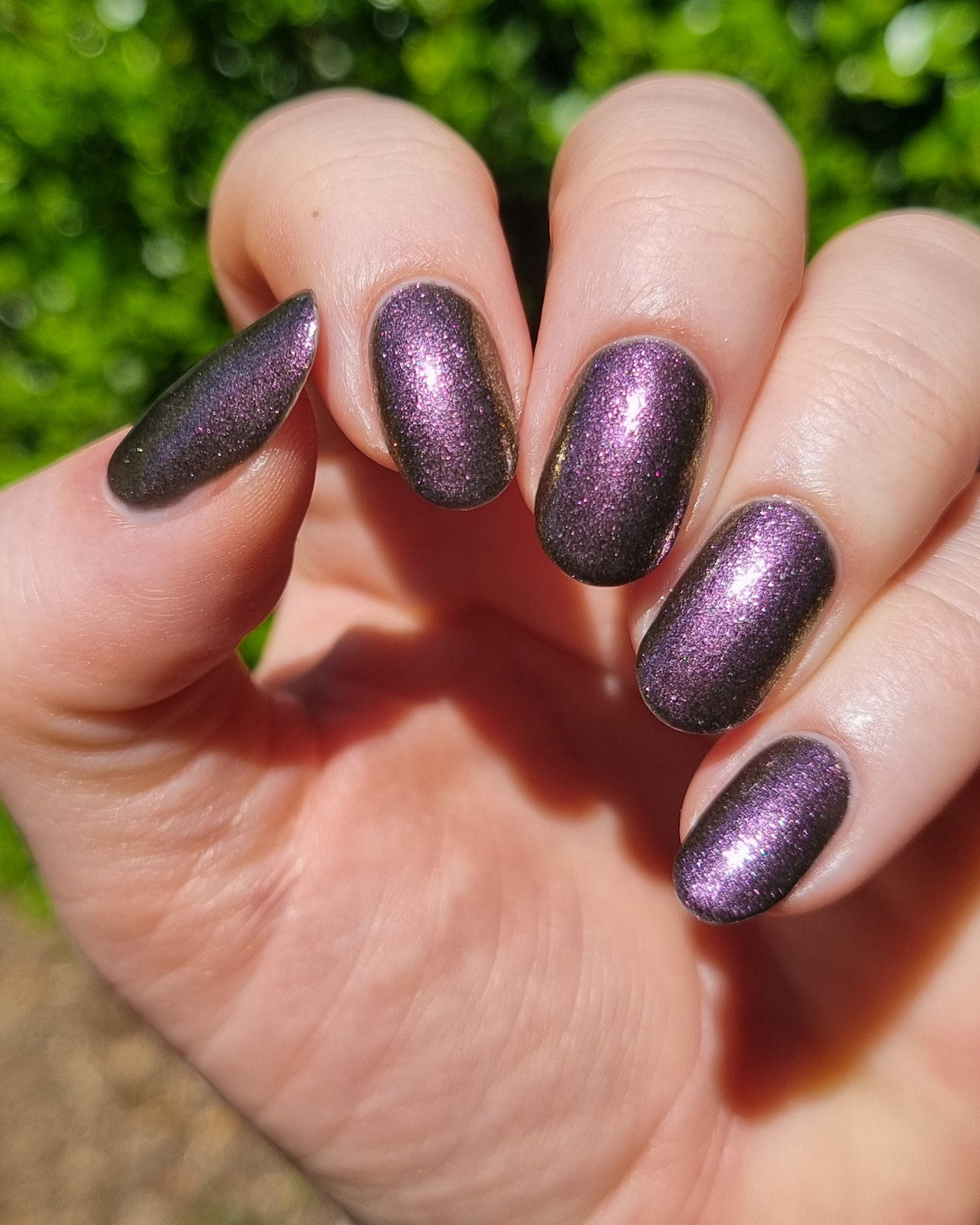 Haunting Beauty (Gallivanting Nails)