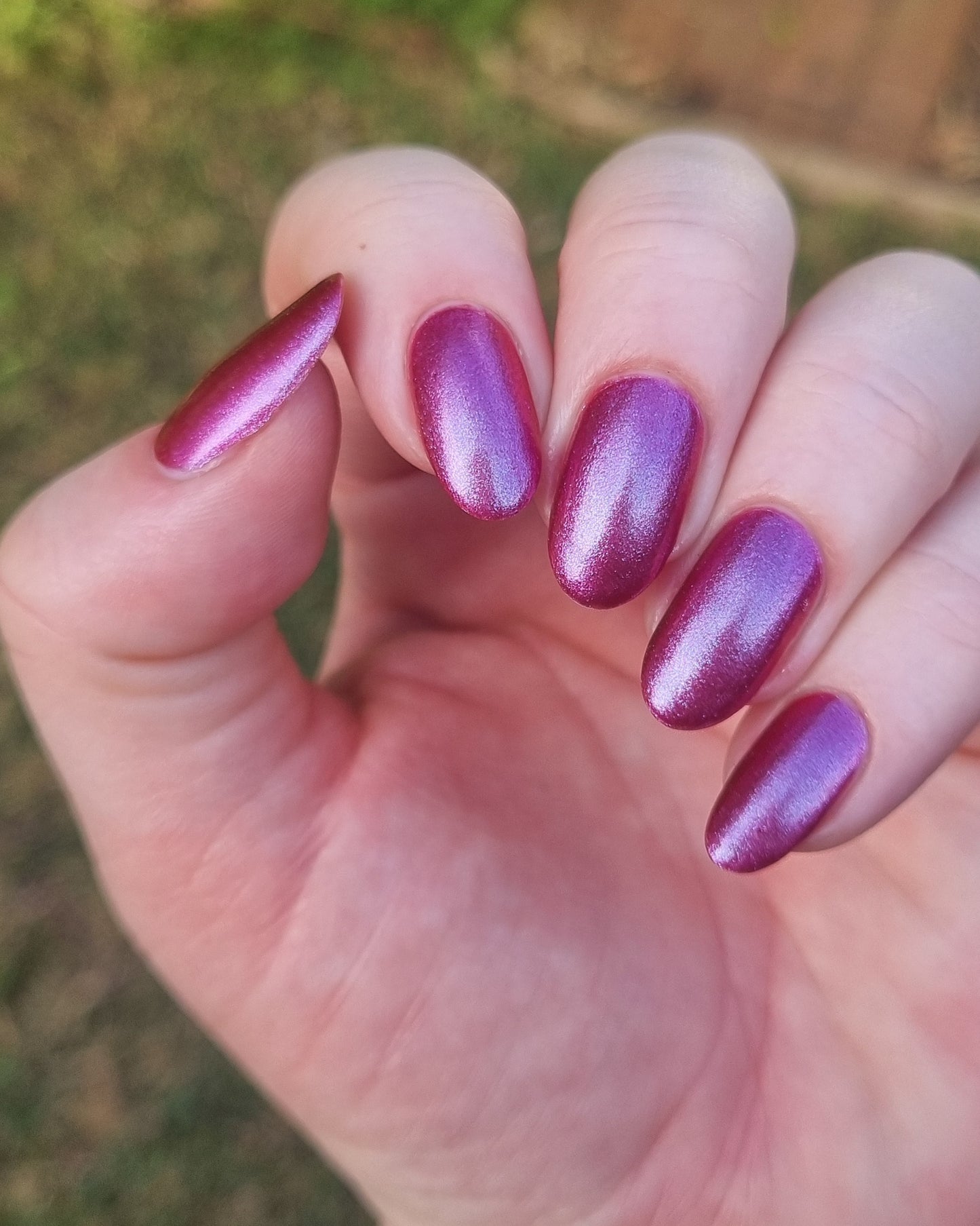 ⭐Gallivanting Nails- Aurora Australis (Shimmer) (Overpour Shade)