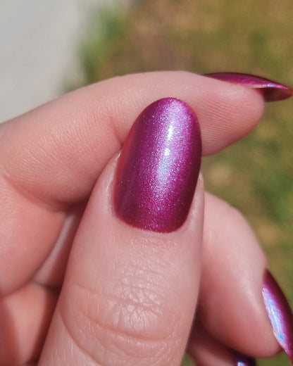 ⭐Gallivanting Nails- Aurora Australis (Shimmer) (Overpour Shade)