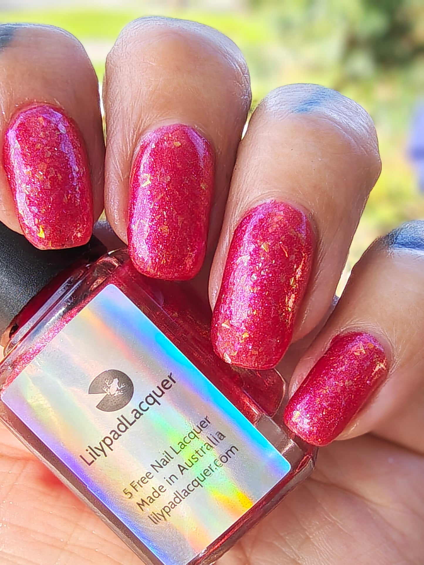 ⭐Lilypad Lacquer - Secret Bear (Flakies)