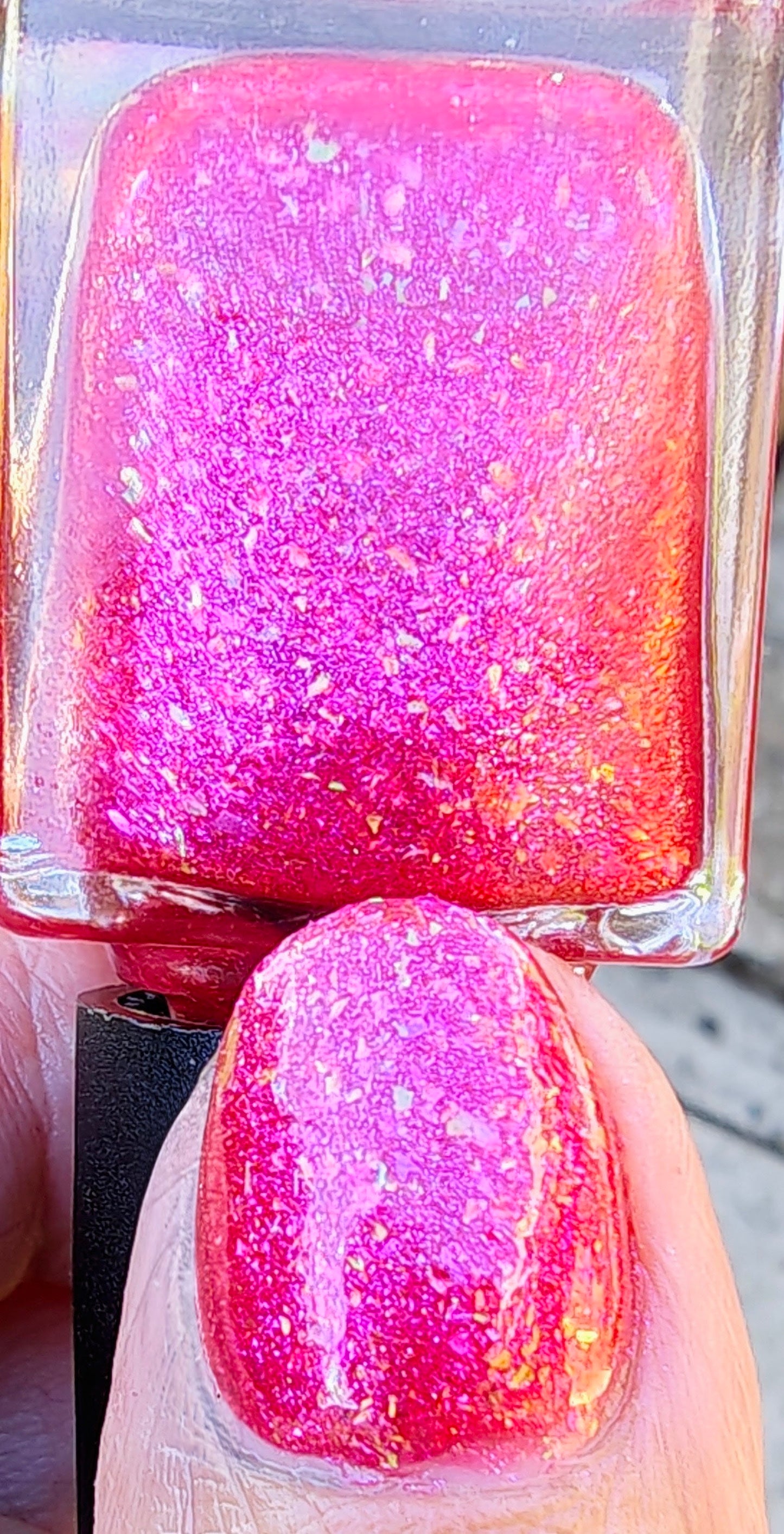 ⭐Lilypad Lacquer - Secret Bear (Flakies)