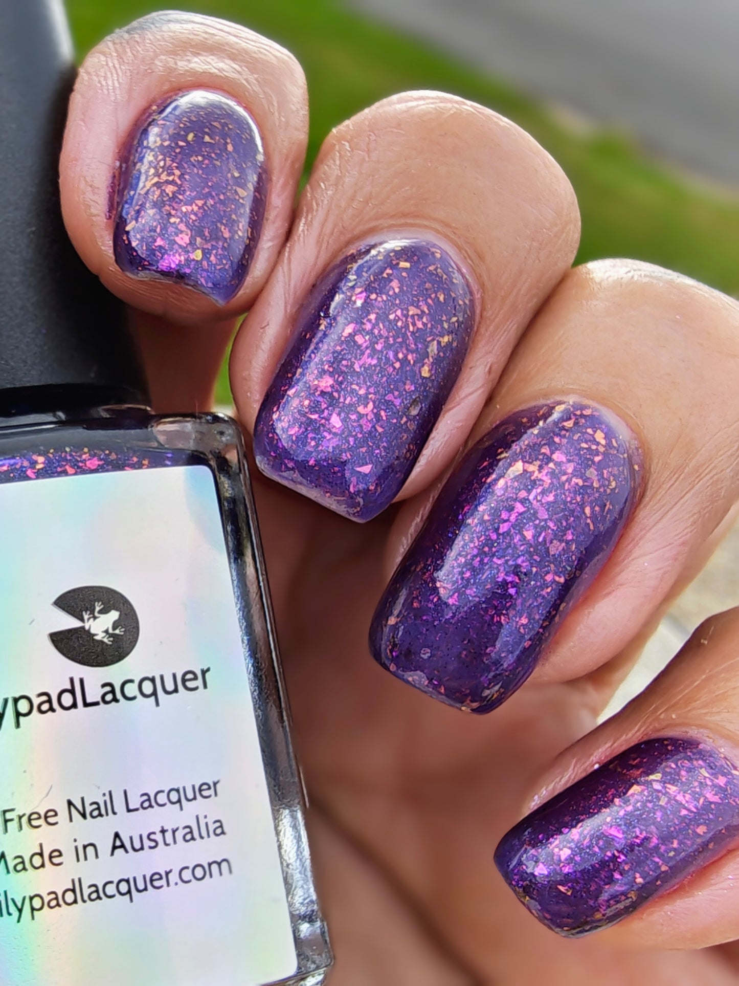 ⭐Lilypad Lacquer - Harmony Bear (Flakies)