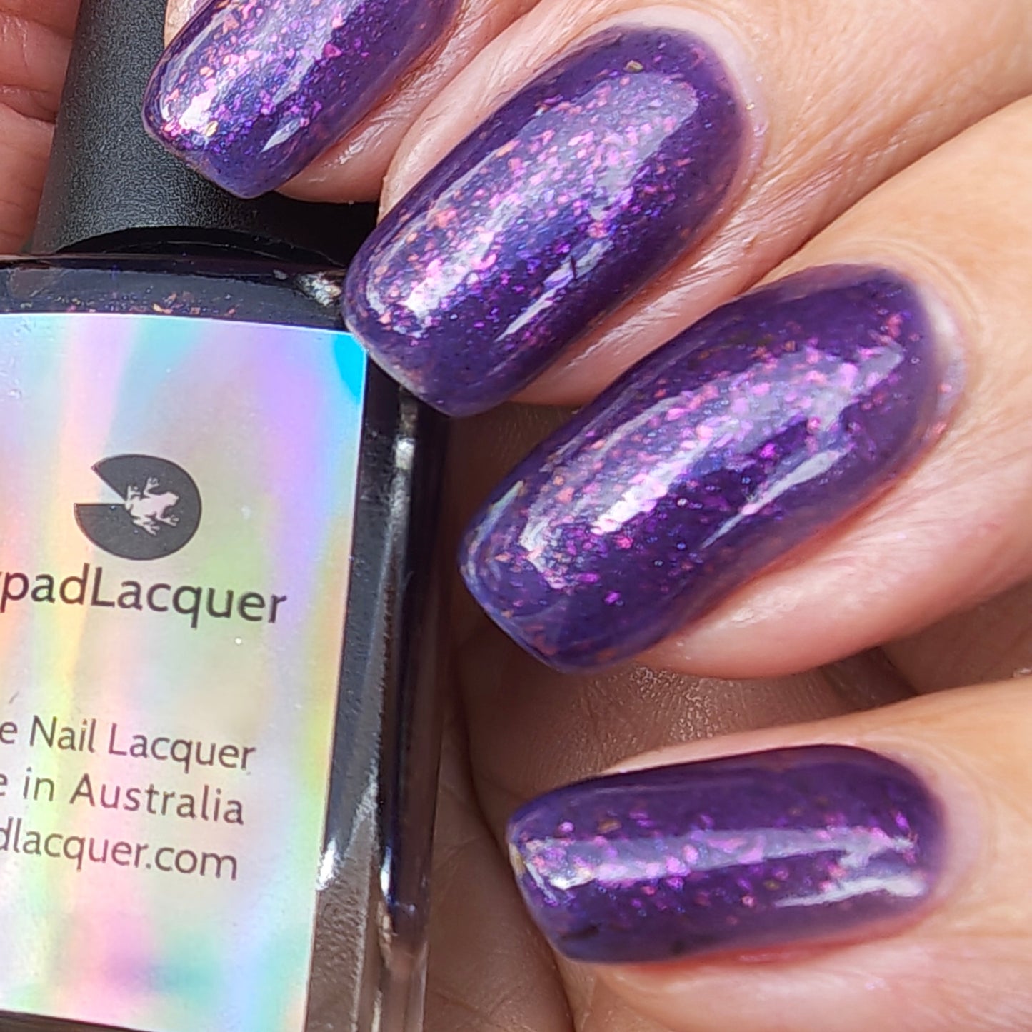 ⭐Lilypad Lacquer - Harmony Bear (Flakies)