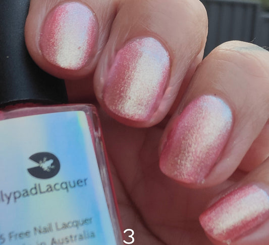 ⭐ Lilypad Lacquer – Graveyard Shift (Shimmer)