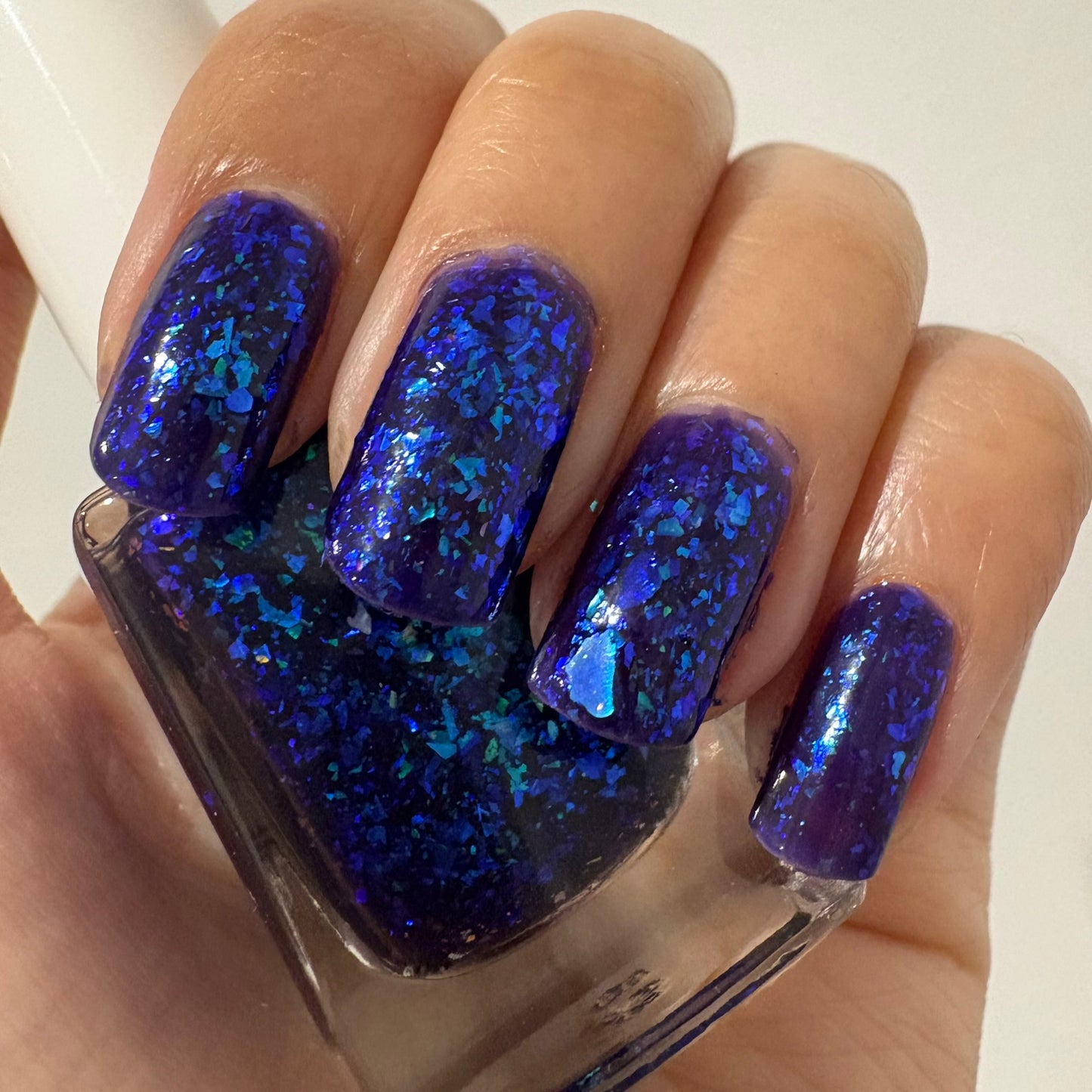 ⭐Gallivanting Nails - Witch and Famous (Flakies)