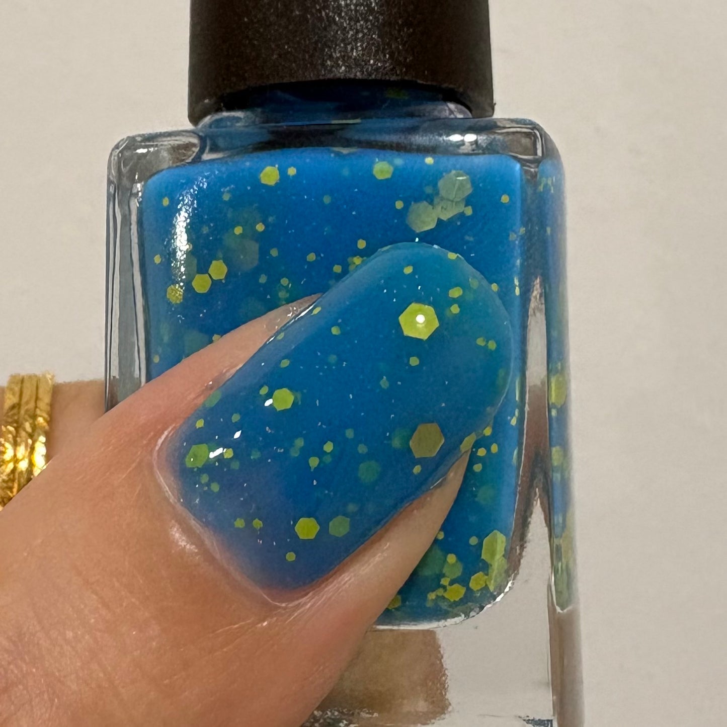 ⭐Gallivanting Nails- Nine Nine (Glitter/Jelly)