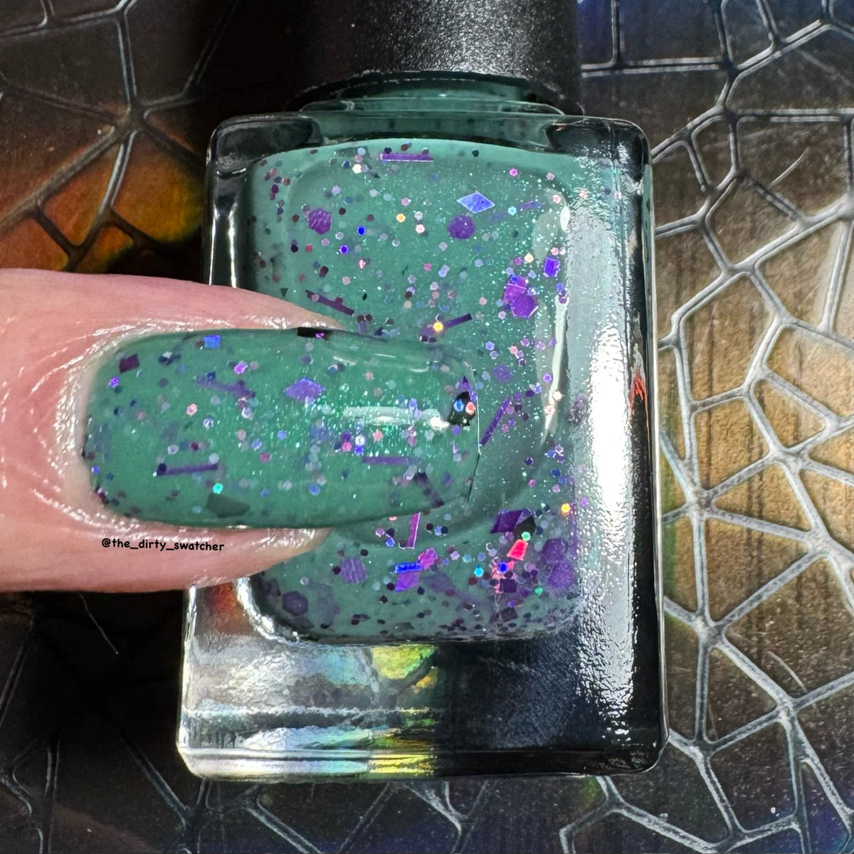 Gallivanting Nails - A Smile So Bewitching (Crelly / Glitter) (Overpour Shade)