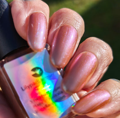 ⭐Lilypad Lacquer - Strike a Pose (Shimmer)
