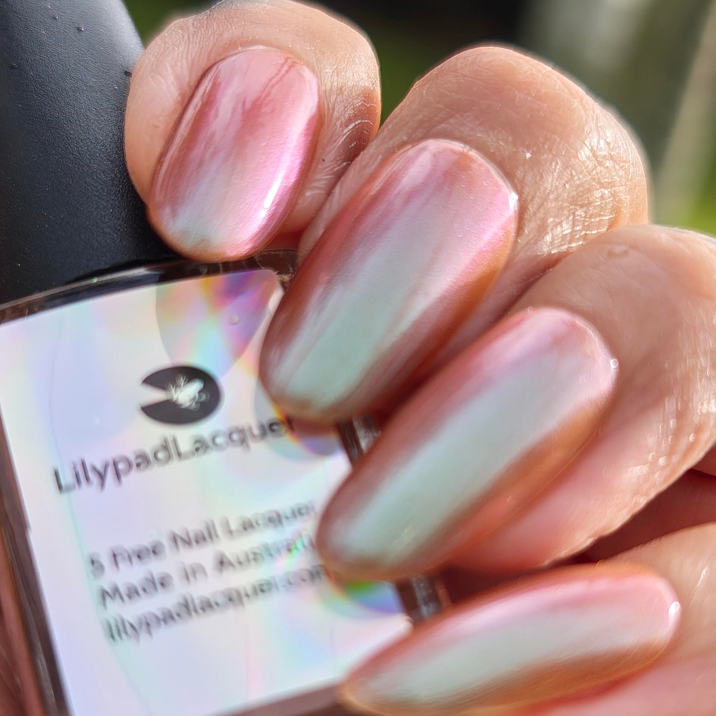⭐Lilypad Lacquer - Strike a Pose (Shimmer)