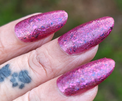 ⭐Lilypad Lacquer - Toxic Beauty (Flakies)