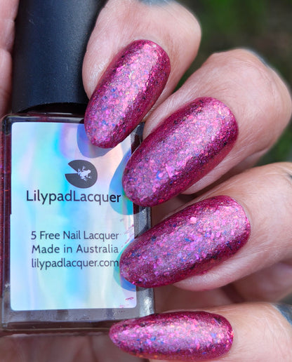 ⭐Lilypad Lacquer - Toxic Beauty (Flakies)