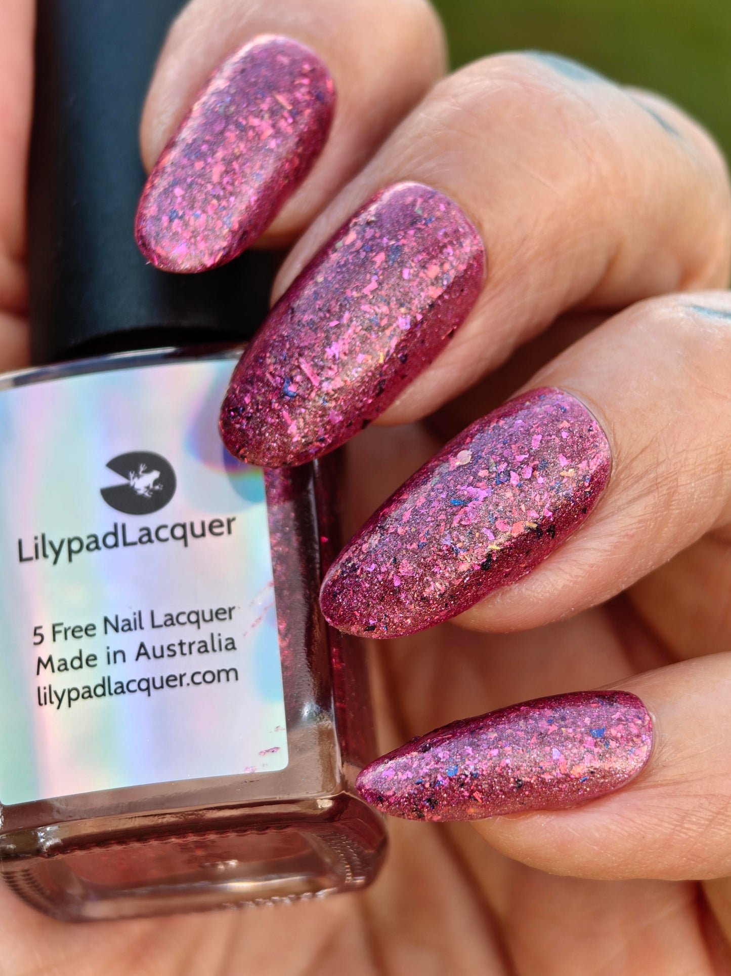 ⭐Lilypad Lacquer - Toxic Beauty (Flakies)