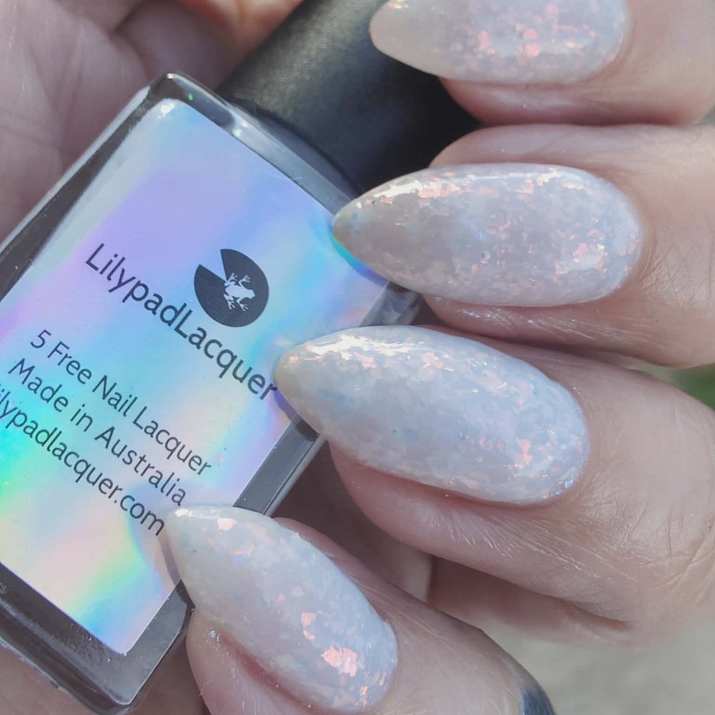 ⭐Lilypad Lacquer - Serenity (Flakies)