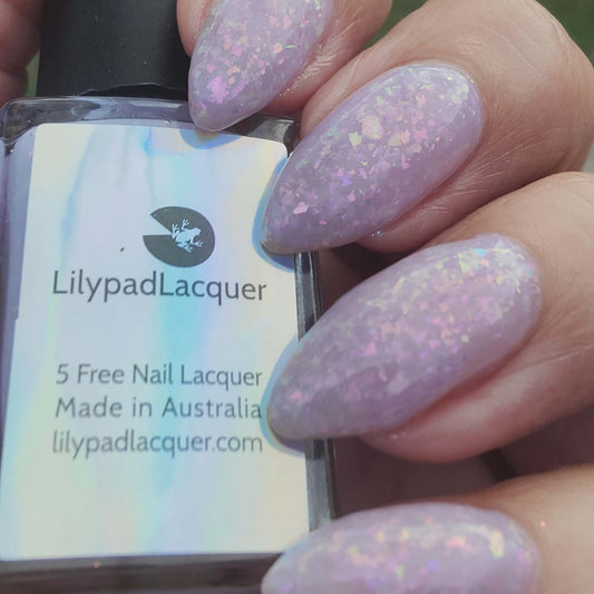 ⭐Lilypad Lacquer - Lavender Fantasy (Flakies)