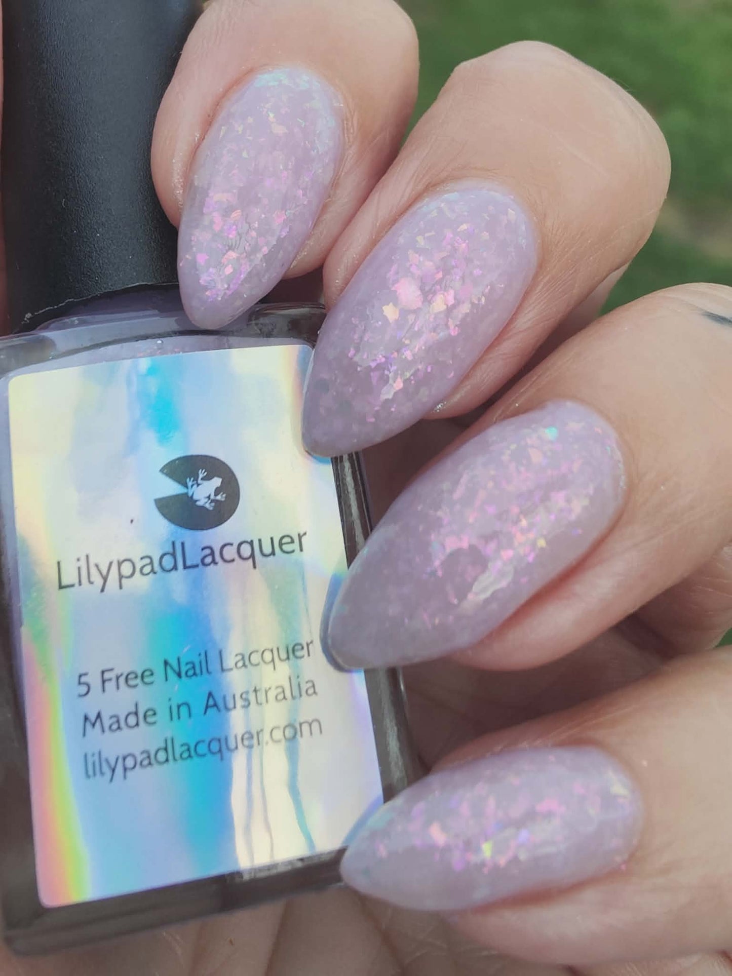 ⭐Lilypad Lacquer - Lavender Fantasy (Flakies)