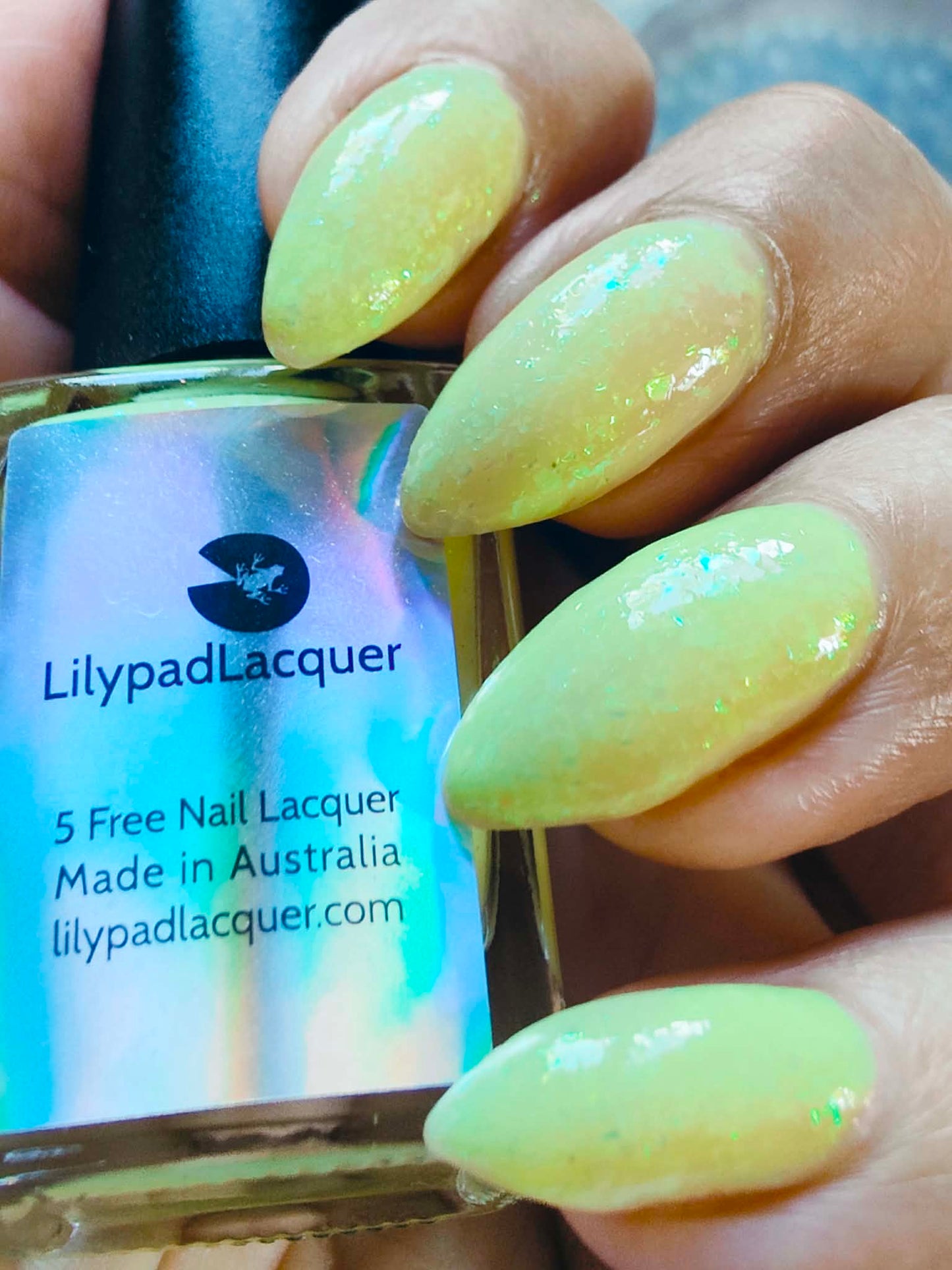 ⭐Lilypad Lacquer - Bittersweet (Flakies)