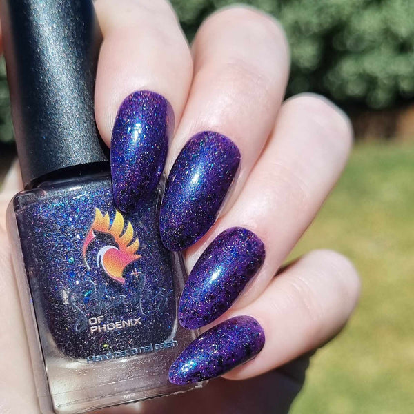 Violet Carpenter (Overpour Shade) - Shades of Phoenix