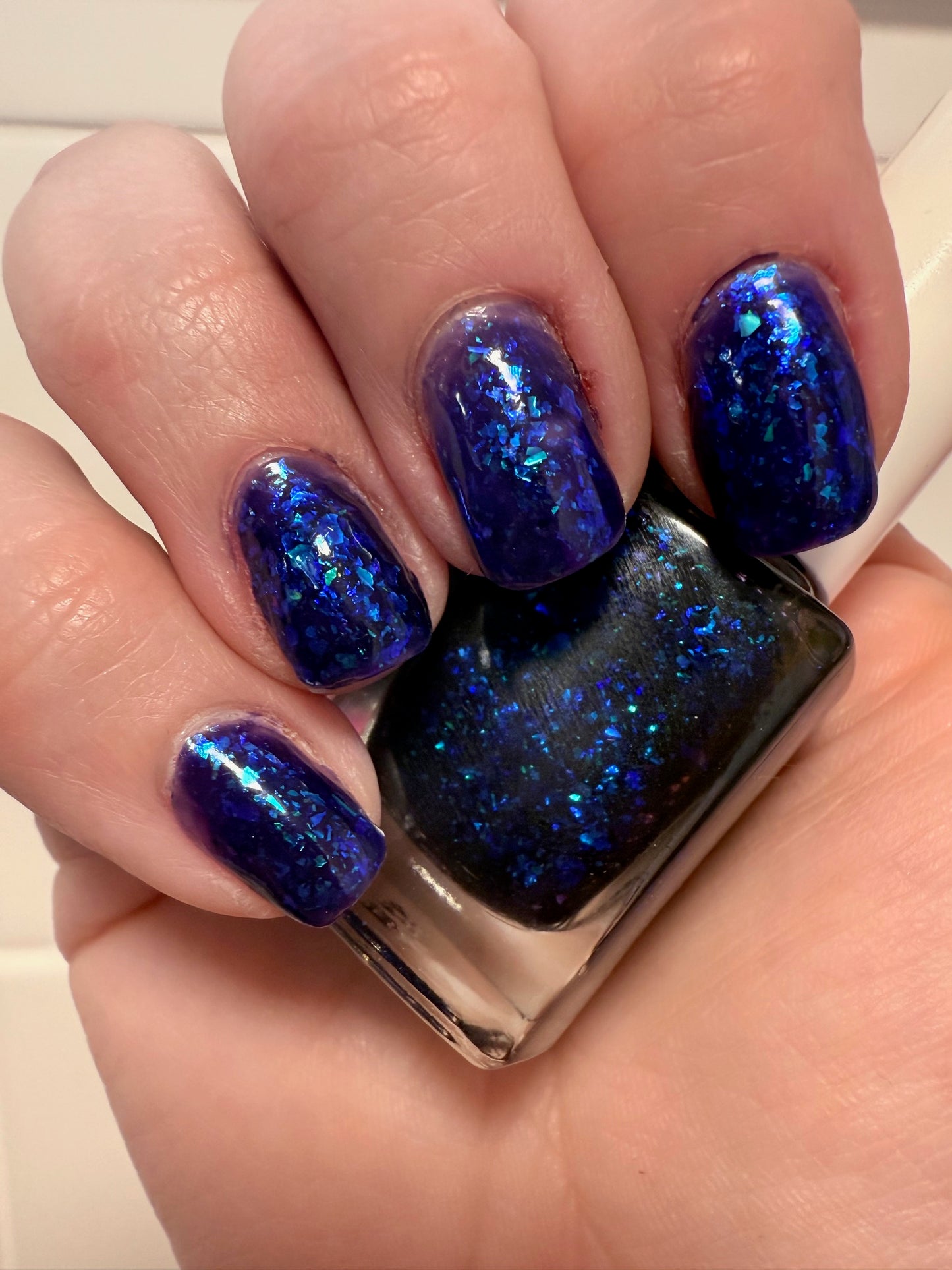 ⭐Gallivanting Nails - Witch and Famous (Flakies)